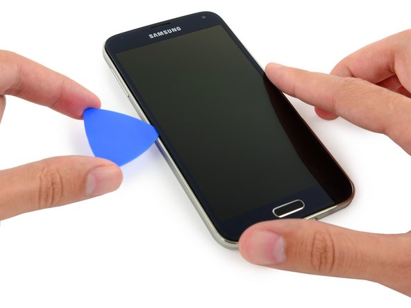 Samsung Galaxy S5 Display Assembly Replacement: step 13, image 2 of 3