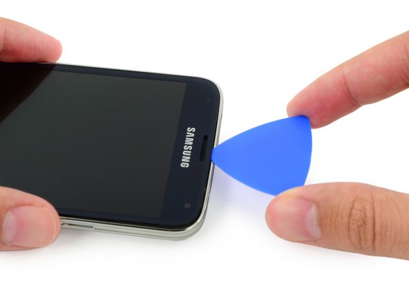 Samsung Galaxy S5 Display Assembly Replacement: step 11, image 2 of 3