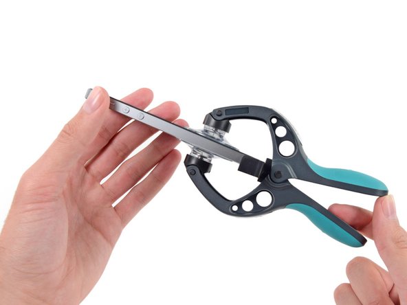 iPhone 5s Logic Board Replacement, iSclack Opening Procedure: step 4, image 3 of 3