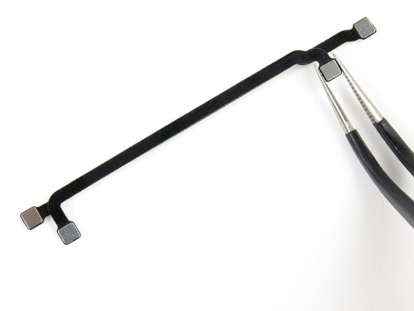 iPhone 5 Interconnect Cables Replacement: step 23, image 3 of 3