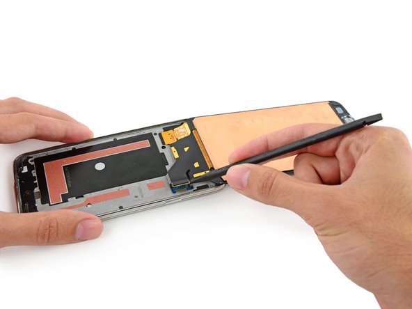 Samsung Galaxy S5 Display Assembly Replacement: step 20, image 2 of 3