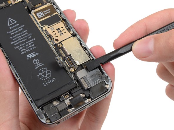 iPhone 5s Logic Board Replacement: step 26, image 3 of 3