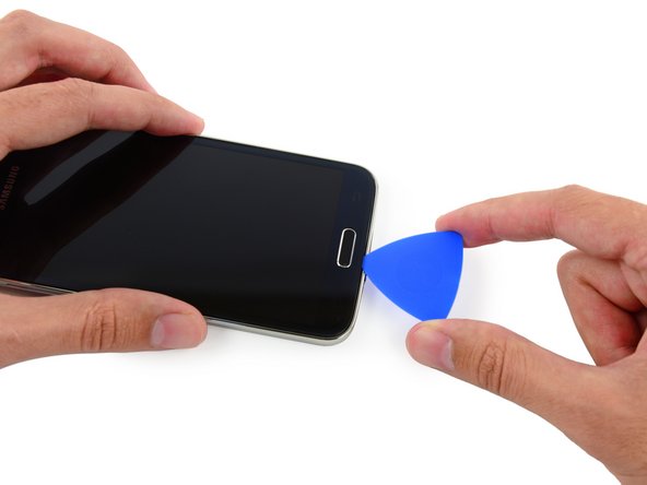 Samsung Galaxy S5 Display Assembly Replacement: step 16, image 2 of 3