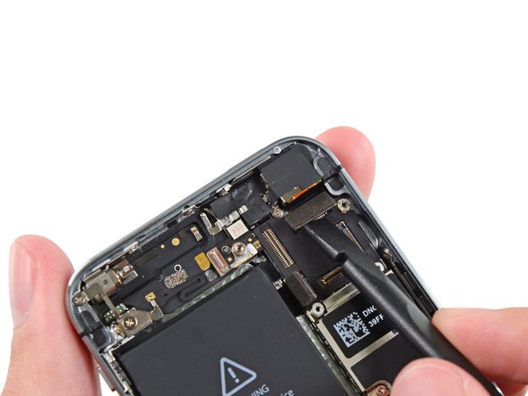 iPhone 5s Logic Board Replacement: step 28, image 2 of 2