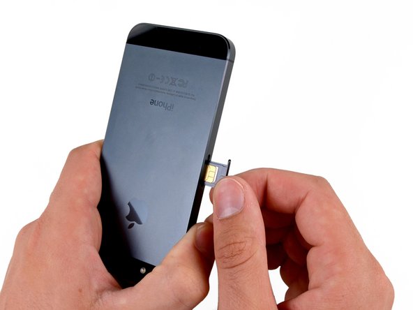 iPhone 5 Power Button Replacement: step 29, image 3 of 3