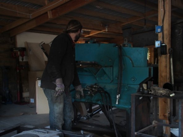 1 1" x 8" x 16" plate (it can be longer than 16")