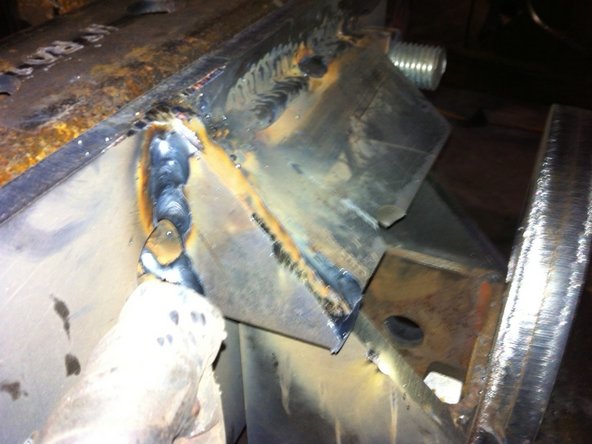 Add triangular support to side of finger for strength