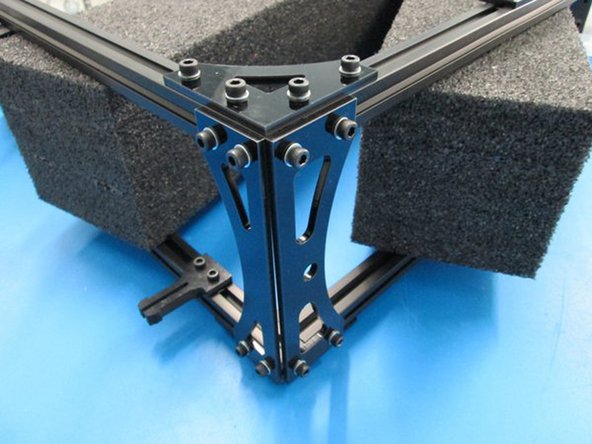 Install 4x M5 T-nuts.