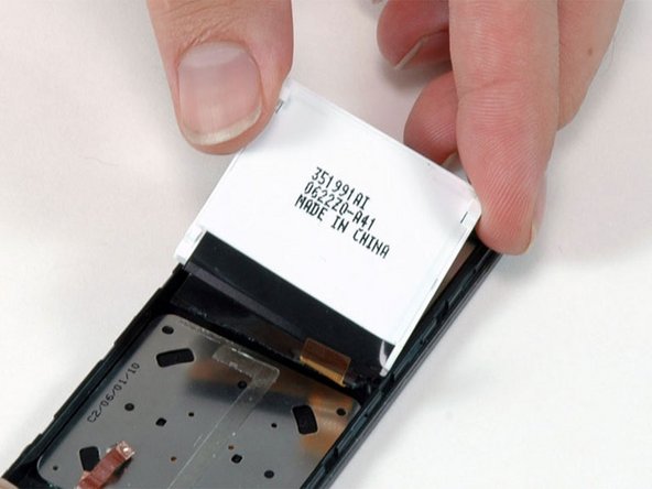 iPod Nano 1st Generation Front Panel Replacement: step 20, image 1 of 1