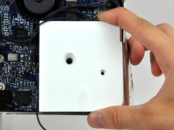 iMac G5 17" Model A1144 Speakers Replacement: step 19, image 2 of 2