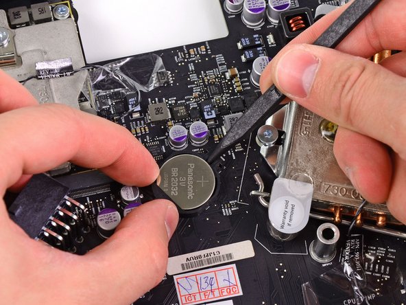 iMac Intel 21.5" EMC 2389 PRAM Battery Replacement: step 45, image 1 of 2