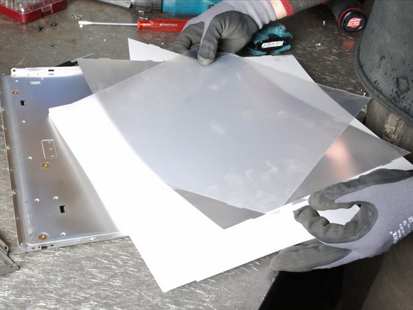 Flat Screen Monitor Disassembly: step 6, image 1 of 1