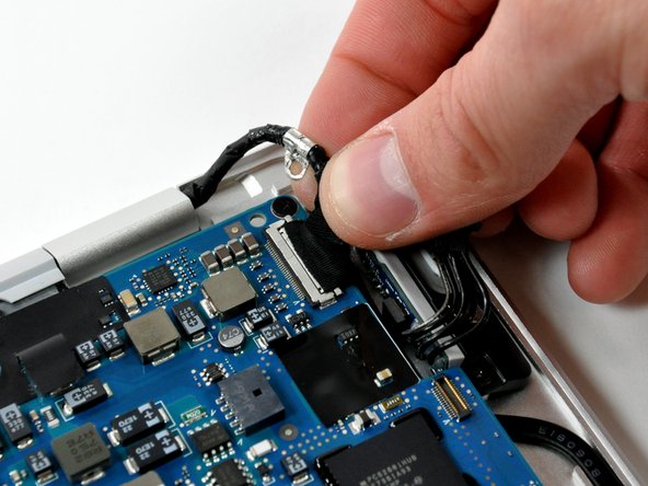 MacBook Air Models A1237 and A1304 Logic Board Replacement: step 23, image 2 of 2