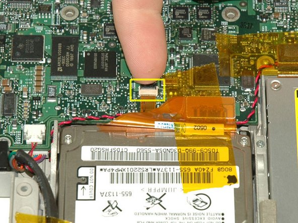 PowerBook G4 Aluminum 15" 1.5-1.67 GHz Airport Extreme Card Replacement: step 14, image 1 of 1