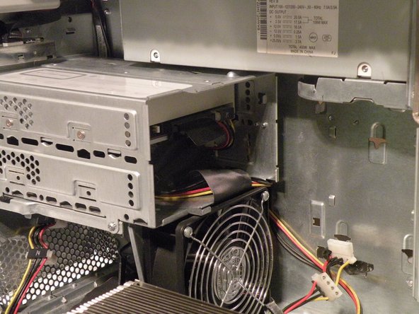 Power Mac G4 MDD System Fans Replacement: step 12, image 1 of 3