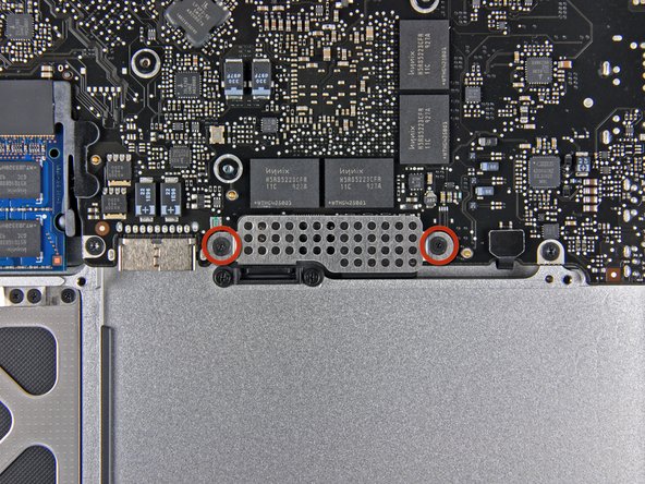 MacBook Pro 15" Unibody Mid 2009 Left Speaker Replacement: step 16, image 1 of 2