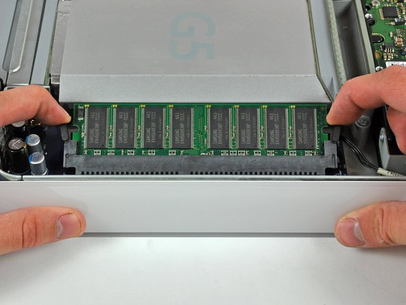 iMac G5 17" Model A1058 Logic Board Replacement: step 3, image 1 of 3