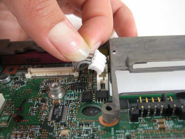 IBM ThinkPad T41 DC in power jack replacement: step 44, image 1 of 1