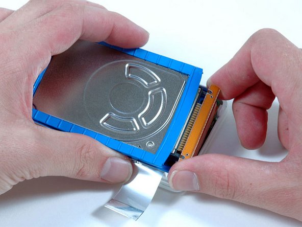 iPod 2nd Generation Logic Board Replacement: step 9, image 1 of 1