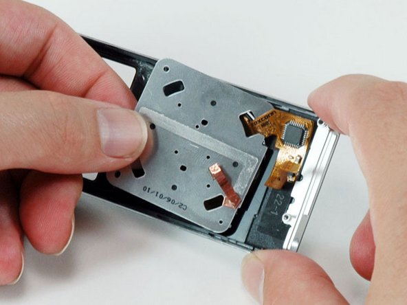 iPod Nano 1st Generation Click Wheel Replacement: step 22, image 1 of 1