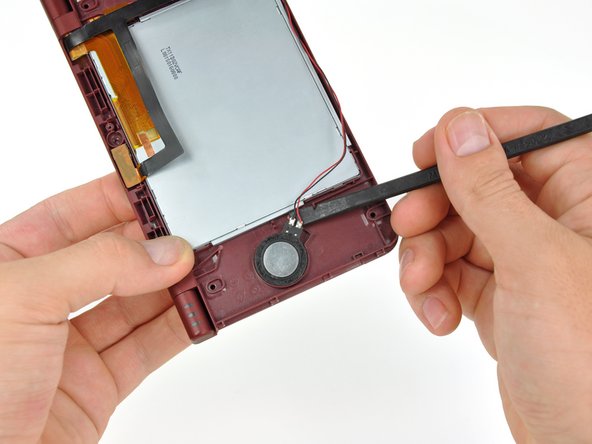 Nintendo DSi XL Hinges Replacement: step 28, image 1 of 3