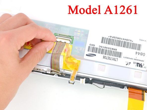 MacBook Pro 17" Models A1151 A1212 A1229 and A1261 Clutch Cover Replacement: step 28, image 2 of 2