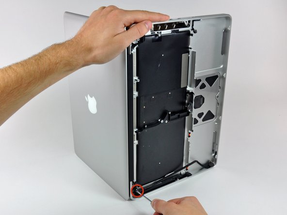 MacBook Pro 13" Unibody Mid 2009 Upper Case Replacement: step 31, image 1 of 1