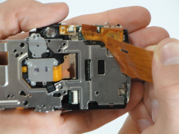 Disassembling Canon PowerShot SD800 IS Lens Assembly: step 22, image 1 of 1