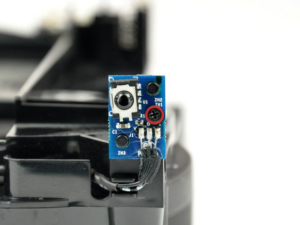 Mac mini Model A1176 IR Board & Cable Replacement: step 21, image 1 of 1