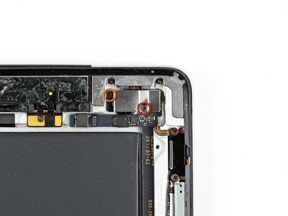 iPad 2 CDMA Rear Facing Camera Replacement: step 30, image 1 of 3