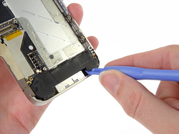 iPhone 4 Dock Connector Replacement: step 12, image 1 of 3