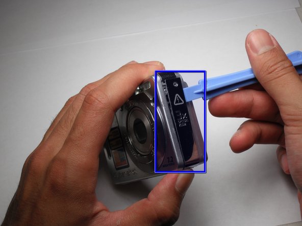 Sony Cyber-shot DSC-W55 LCD Screen Replacement: step 4, image 2 of 2