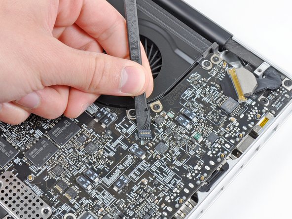 MacBook Pro 17" Unibody Logic Board Replacement: step 7, image 1 of 1