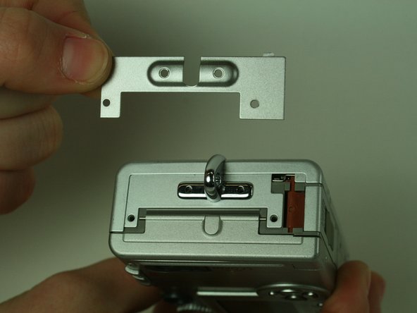 Canon PowerShot S400 Battery Replacement: step 3, image 2 of 3