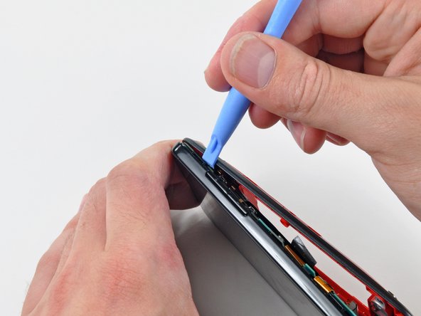 HTC Evo 4G Dual LED Flash Replacement: step 9, image 3 of 3