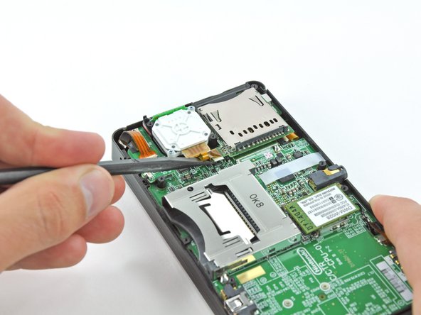 Nintendo 3DS SD Board Replacement: step 7, image 2 of 2