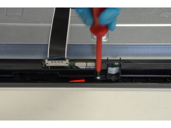 Telefunken T39EX1425 TV set: step 3, image 2 of 2