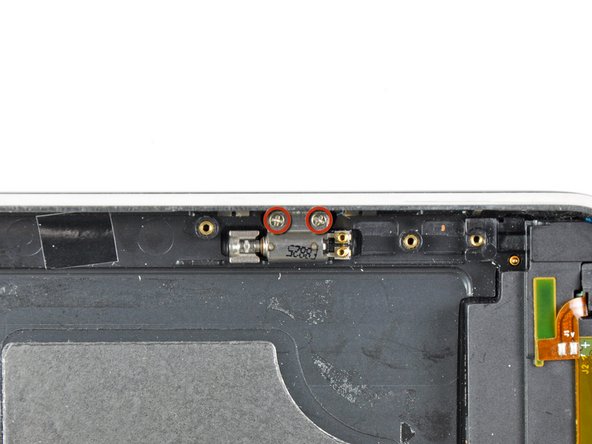 iPhone 3G Volume Button Replacement: step 24, image 1 of 2