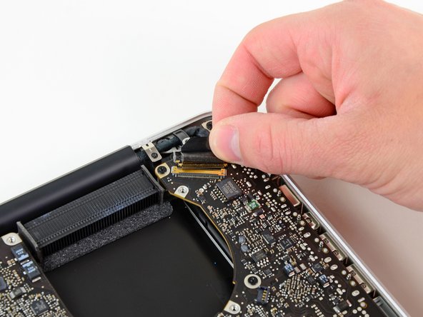 MacBook Pro 15" Unibody Early 2011 MagSafe DC-In Board Replacement: step 19, image 2 of 2