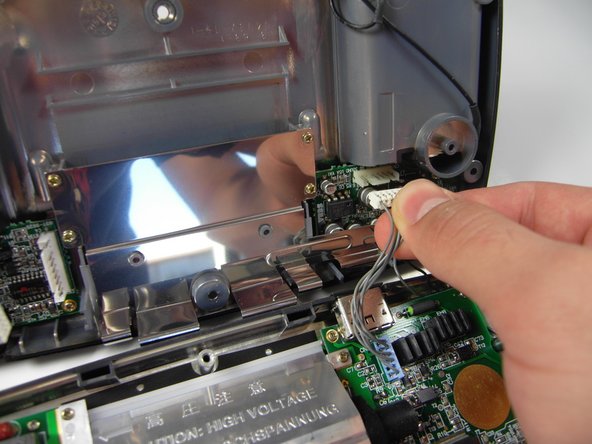 Sega Game Gear Speakers Replacement: step 8, image 3 of 3