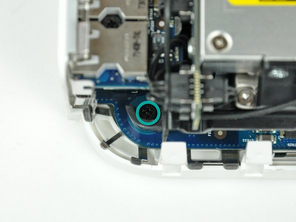 Mac mini Model A1176 Speaker Replacement: step 13, image 2 of 2