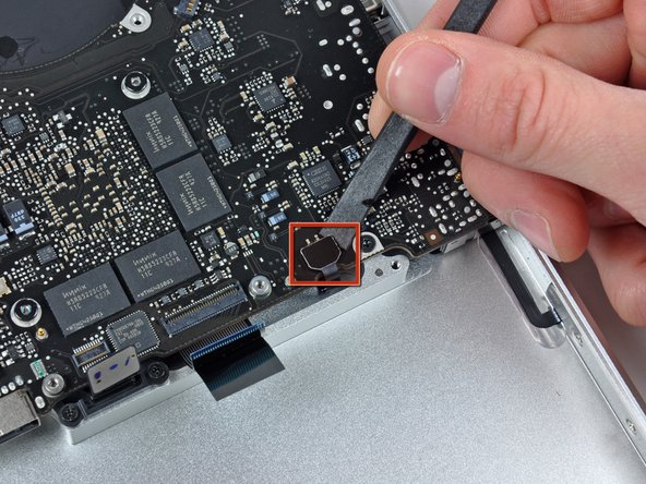 MacBook Pro 15" Unibody Mid 2009 Left Speaker Replacement: step 19, image 1 of 1