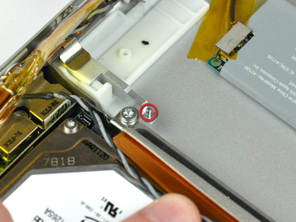 PowerBook G4 Aluminum 17" 1.67 GHz (High-Res) Front Display Bezel Replacement: step 21, image 1 of 2