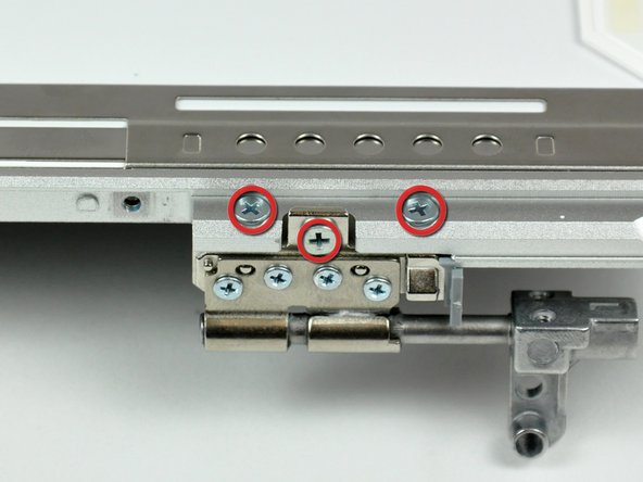 PowerBook G4 Aluminum 15" 1-1.5 GHz Left Clutch Hinge Replacement: step 41, image 1 of 1