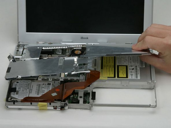 iBook G3 12" Optical Drive Replacement: step 40, image 1 of 1