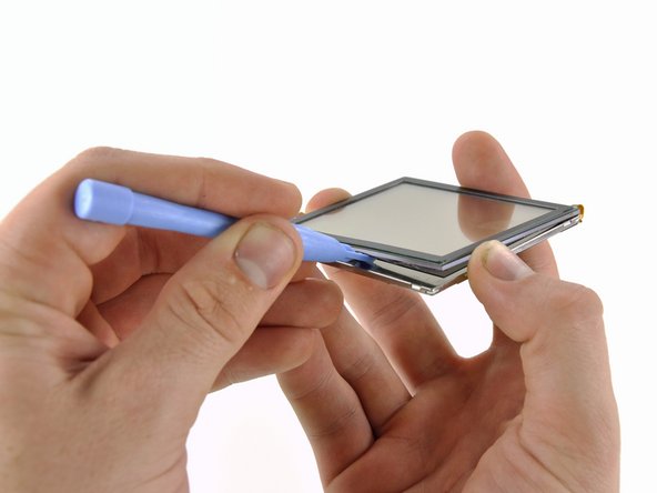 Nintendo DS Lite Lower LCD Replacement: step 19, image 1 of 2