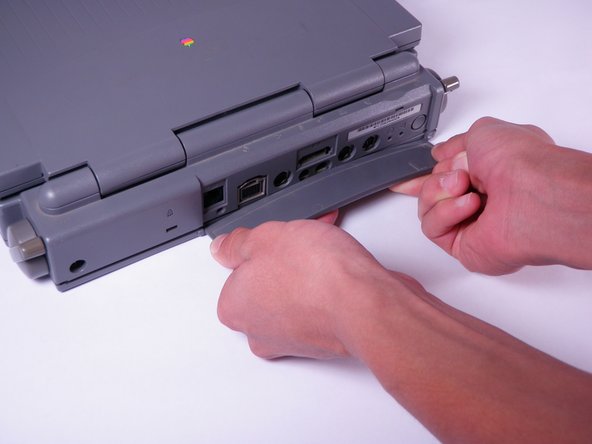 Macintosh PowerBook 165c Floppy Drive Replacement: step 4, image 1 of 1