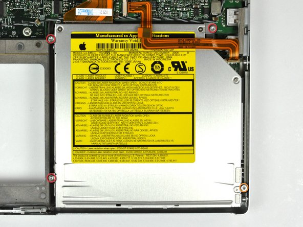 PowerBook G4 Aluminum 17" 1.67 GHz (High-Res) Optical Drive Replacement: step 12, image 1 of 1