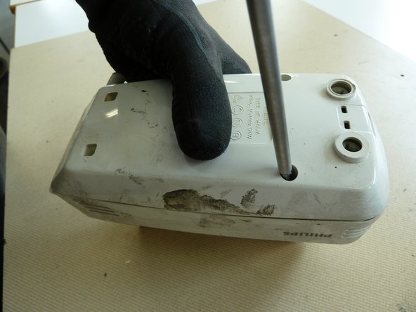 Hand Mixer: step 3, image 1 of 3