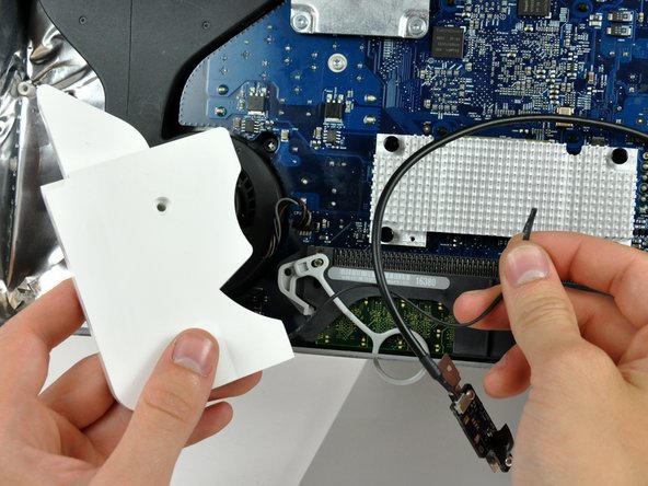 iMac G5 17" Model A1144 Speakers Replacement: step 18, image 1 of 1